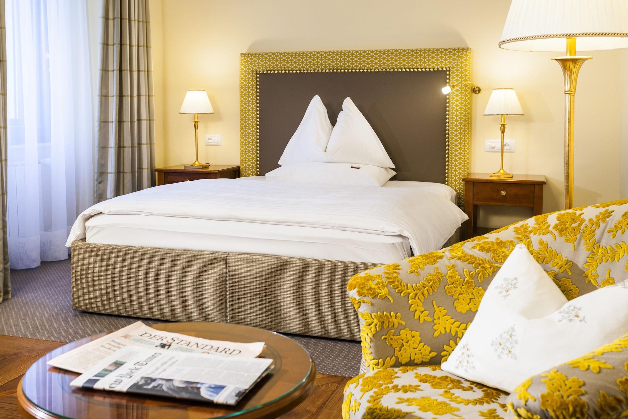 Parkhotel - Traditional Luxury