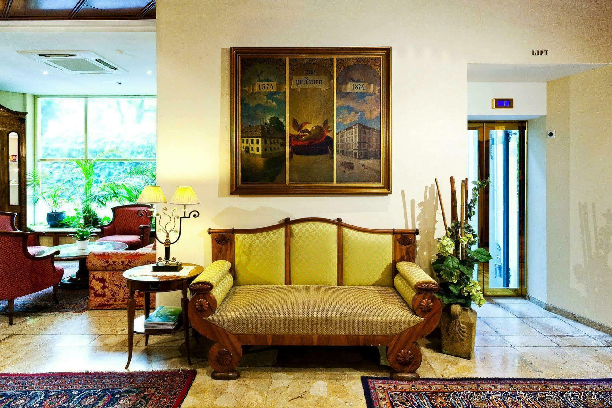 Parkhotel - Traditional Luxury Hotel