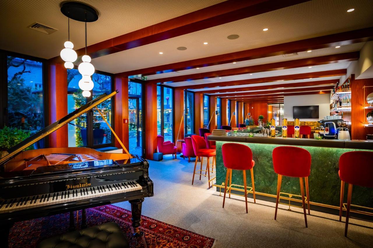 Hotel Parkhotel - Traditional Luxury 4*