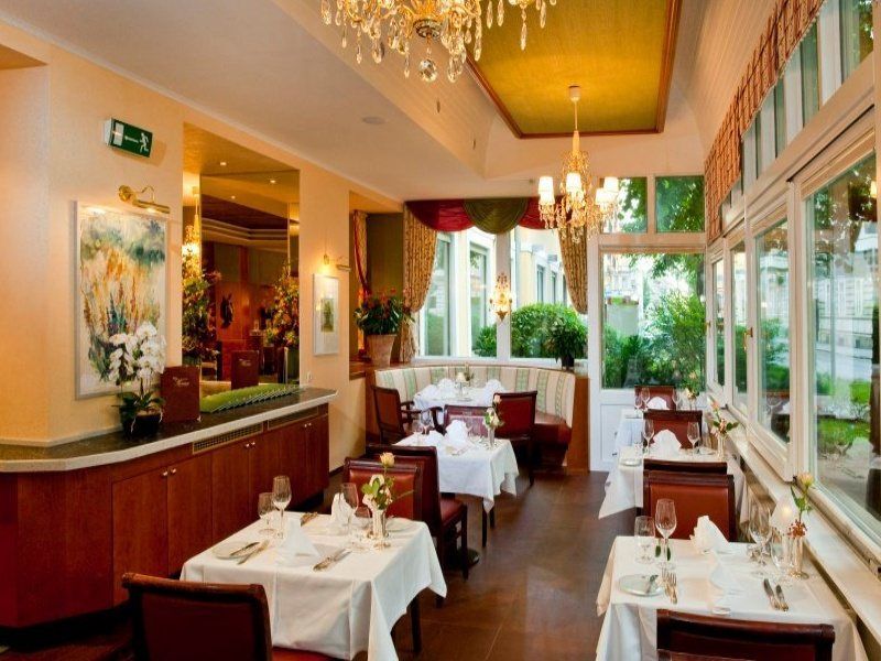 Parkhotel - Traditional Luxury 4*