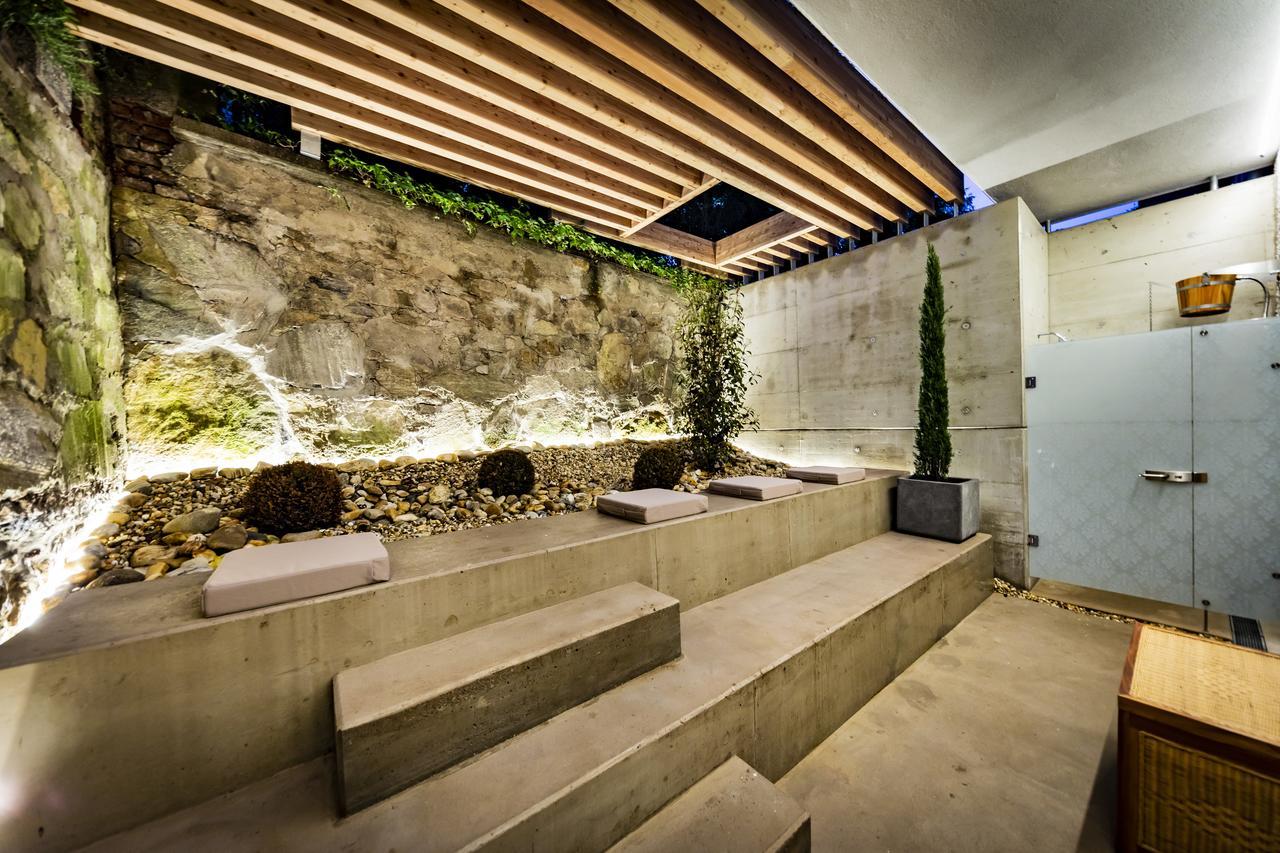 Parkhotel - Traditional Luxury Hotel Graz